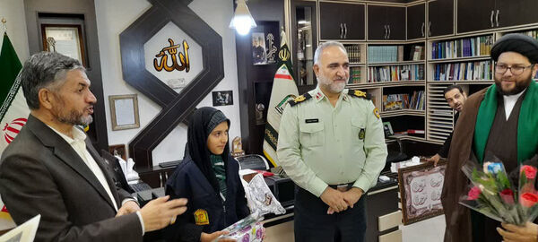 نشست صمیمی شورای معاونان آموزش و پرورش قم با فرمانده پلیس 