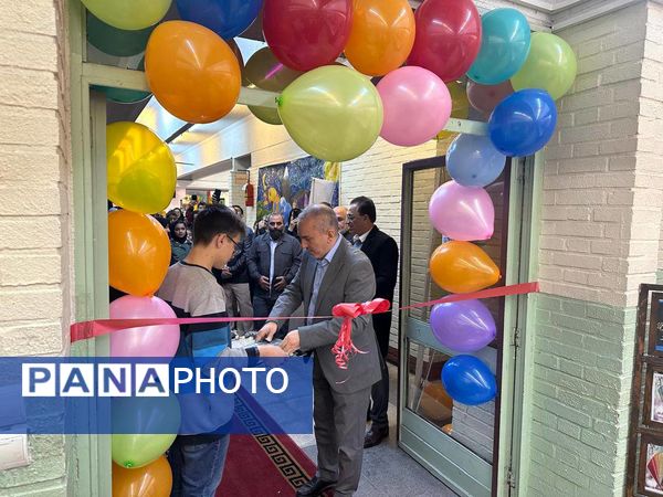 نمایشگاه پژوهشی منطقه ۵؛ عرصه‌ای برای شکوفایی استعدادها