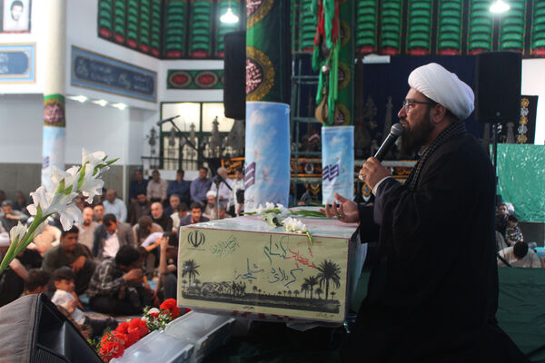 حضور نوجوانان در سی و پنجمین یادواره شهدای روستای فردوی قم
