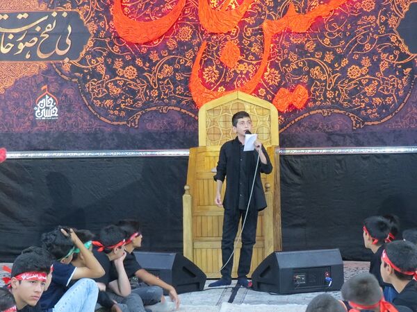 دوازدهمین سوگواره سراسری احلی من العسل در سالن نجابت شهرستان بجنورد
