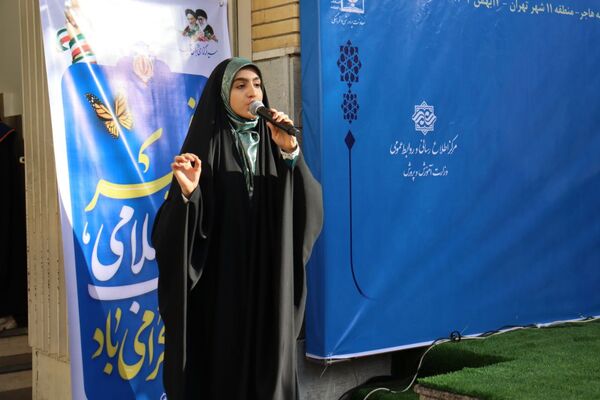 در دل این زمستان سخت و از پس سال‌ها، همچنان عطر آزادی به مشام می‌رسد
