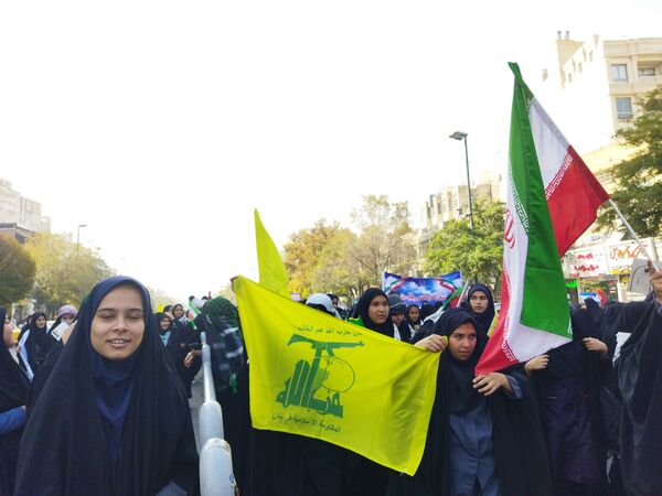 راهپیمایی ۱۳ آبان در تبادکان