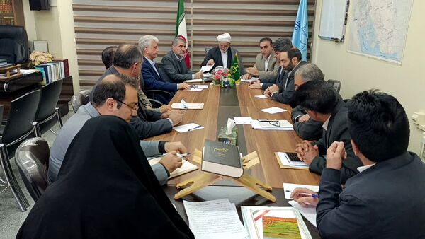 بازدید میدانی دادستان انتظامی قضات در کوهدشت و دیدار با کارکنان و خانواده شهدا