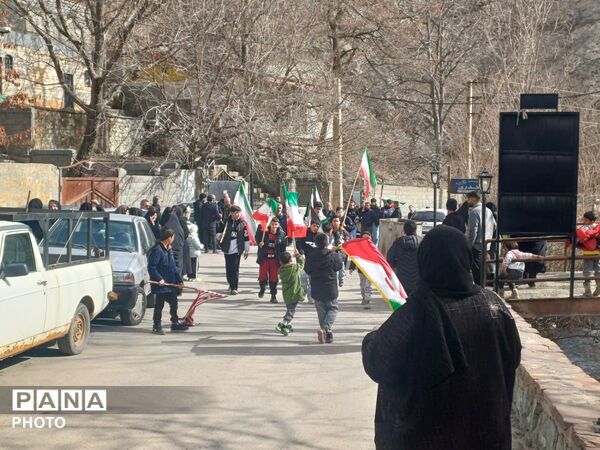تشییع پیکر مطهر شهید سرافراز، حاج عبدالرسول خدری در آسارا کرج 