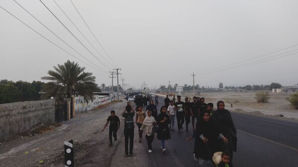 جاماندگان اربعین در مسیر شاه قطب‌الدین حیدر شهرستان رودان