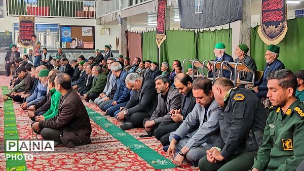 اقامه نماز عبادی سیاسی جمعه در شهر دارالسادات بار نیشابور 