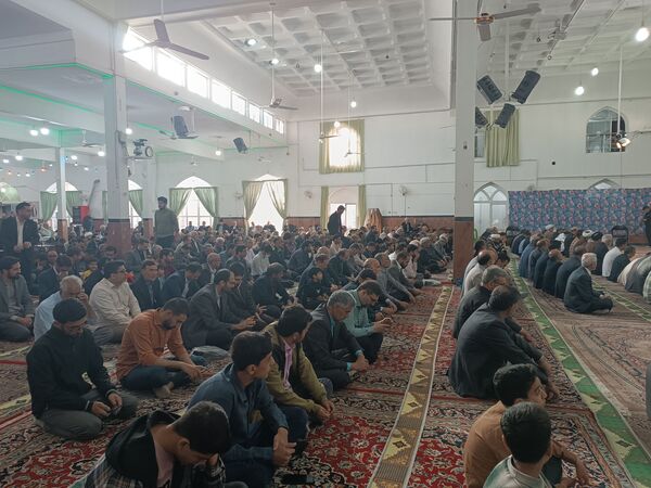 پایان یک ماه بندگی خداوند و نماز عید فطر در گناباد