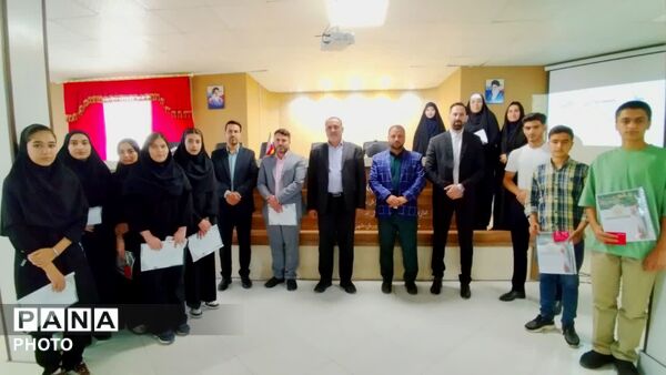 آیین تجلیل از منتخبین کشوری، استانی و منطقه ای طرح و برنامه های حوزه  آموزش  کلات