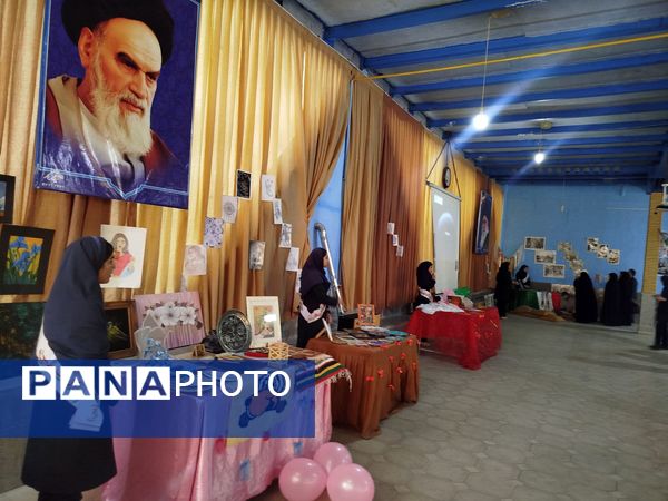 مدرسه انقلاب، بستری برای تبیین ارزش‌های انقلاب اسلامی