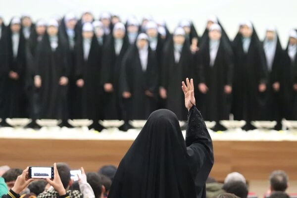 مَحفِـــلِ بزرگ اُنـــس با قُـــــرآن کریم در استان خراسان رضوی 