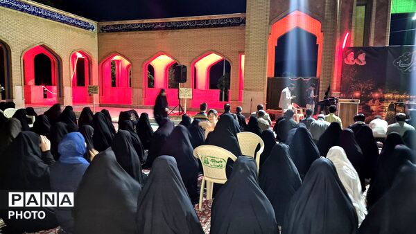 شب‌های نورانی گلزار شهدا در تجمعات مردمی در فارسان