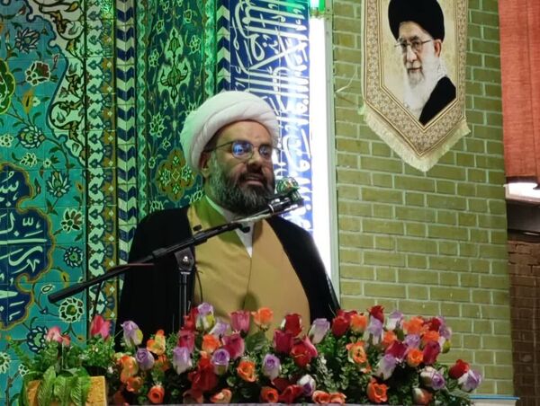 تجلی پیوند مدرسه و مسجد 