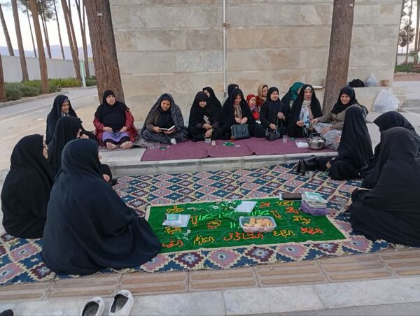برگزاری ختم صلوات در پارک بانوان قائم شهرستان کاشمر