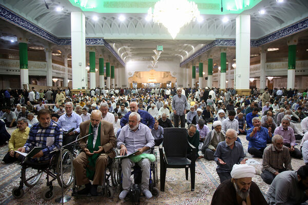 مراسم جشن میلاد پیامبر اکرم(ص) و امام جعفر صادق(ع) در حرم حضرت معصومه(س)