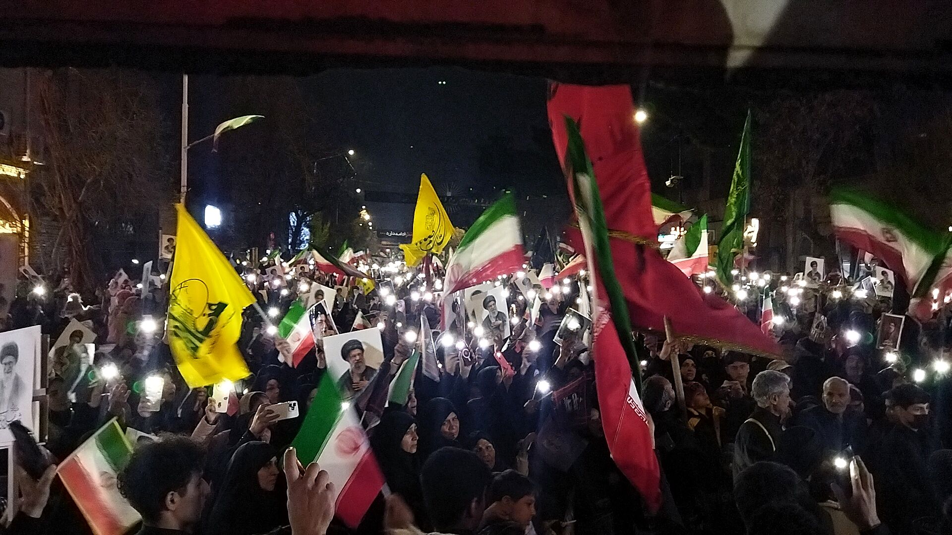 قاب هایی از حضورـ۳