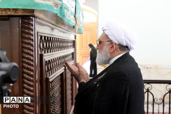 ادای احترام تولیت آستان قدس رضوی به مرد سیاست آیت‌الله مدرس