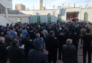 اقامه نماز عید فطر در مسجد امام سجاد (ع) نیشابور 