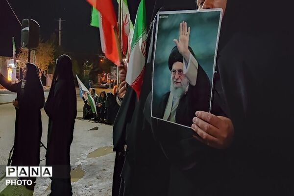 مقاومت در خیابان‌های شهر بار ادامه دارد