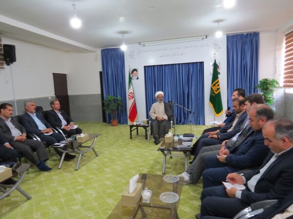 دیدار مدیرکل آموزش و پرورش و جمعی از همکاران با نماینده‌ ولی فقیه در استان خراسان شمالی