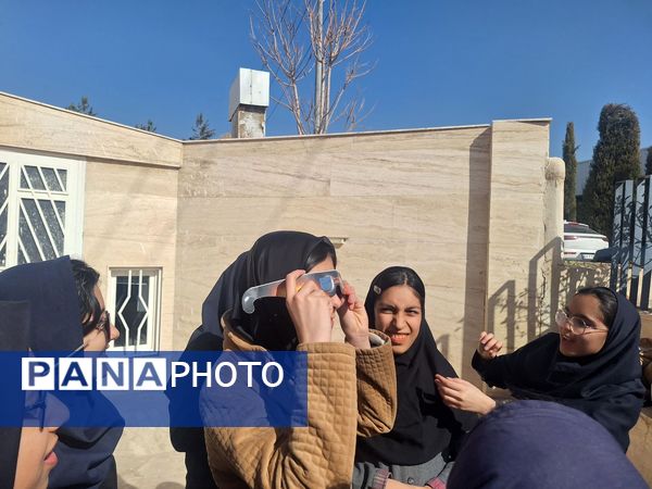 سفر کهکشانی و جشن علم، هیجان و کشف در اردوی علمی فردوسی مشهد