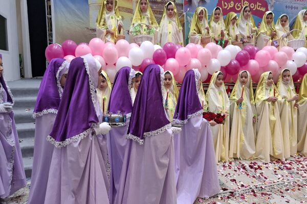 جشن تکلیف دانش‌آموزان دختر شهرستان بویراحمد
