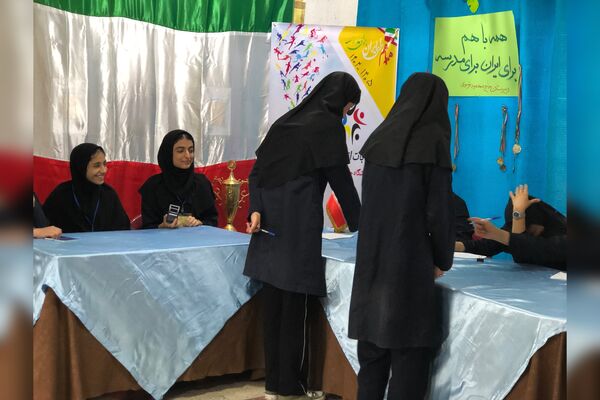 انتخابات و عضو‌گیری انجمن‌های ورزشی در دبیرستان حاج محمود رضوی 
