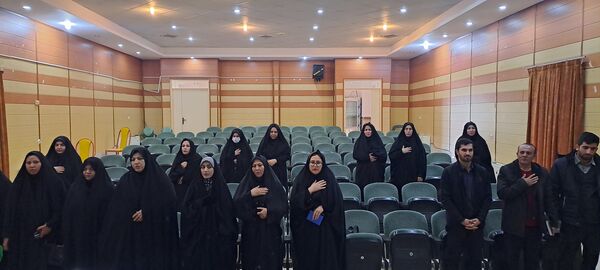 طرح فرهنگی آموزشی معلم زمینه ساز در منطقه زرین آباد 