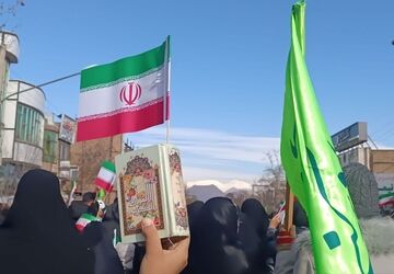 صدای یکدل برای «ایران» زیر سایه قرآن
