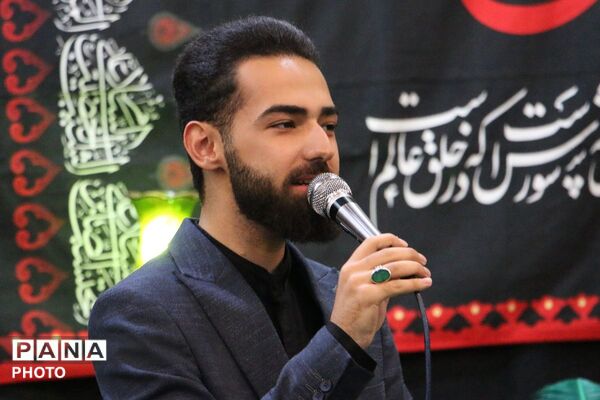 تجدید پیمان مادران قرچکی با آرمان‌های عاشورا در مراسم شیرخوارگان حسینی