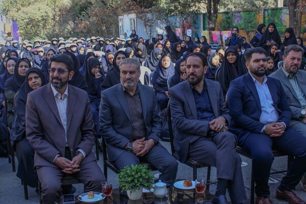 آیین بزرگداشت هفته بهداشت روان و انتخابات همیار مشاوران
