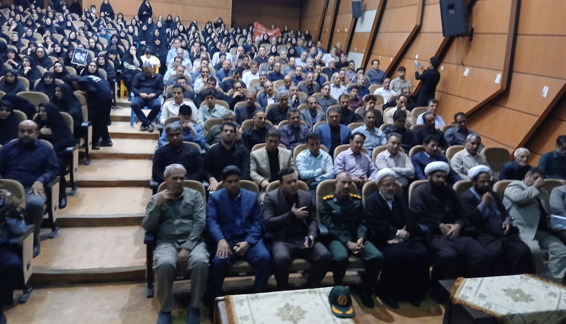 وداعی به وسعت کوهدشت؛ تصویری از عشق پایدار