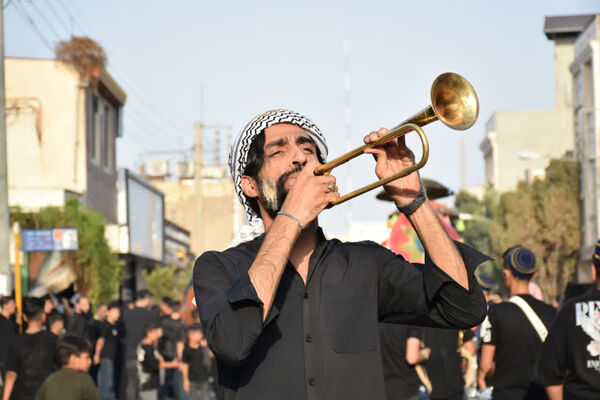 کاروان نمادین اسرای کربلا در قم-1
