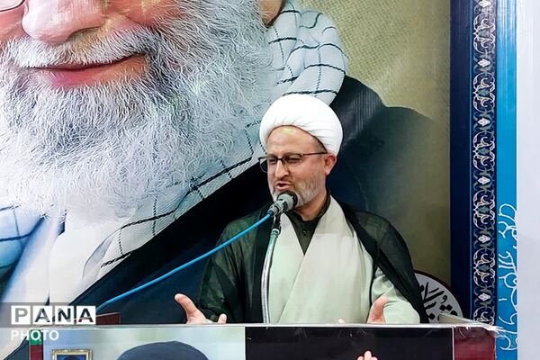 شور تماشایی قلعه رئیسی‌ها در عزای رهبر انقلاب(ره)
