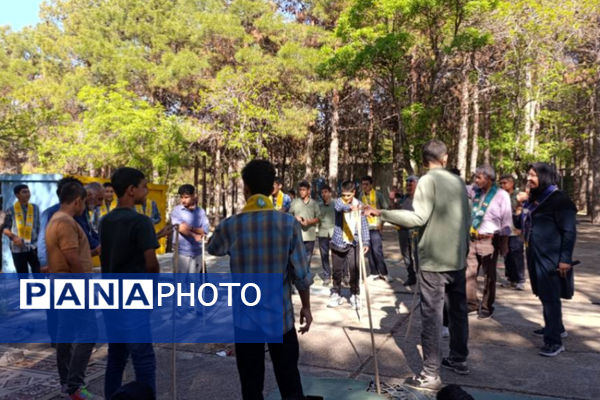 اردوی پسران پیشتاز متوسطه ناحیه 4 شیراز