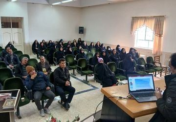 کارگاه‌ آموزشی ویژه اولیا در شهرستان بن