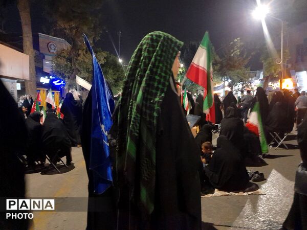  نود و یکمین شب از اجتماعات در حسینیه امام خمینی میهمان قاب پانا