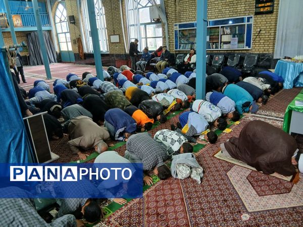 آغاز مسئولیت دینی؛ جشن سن تکلیف دانش‌آموزان پسر مدرسه شهید آیت‌الله مدرس قرچک