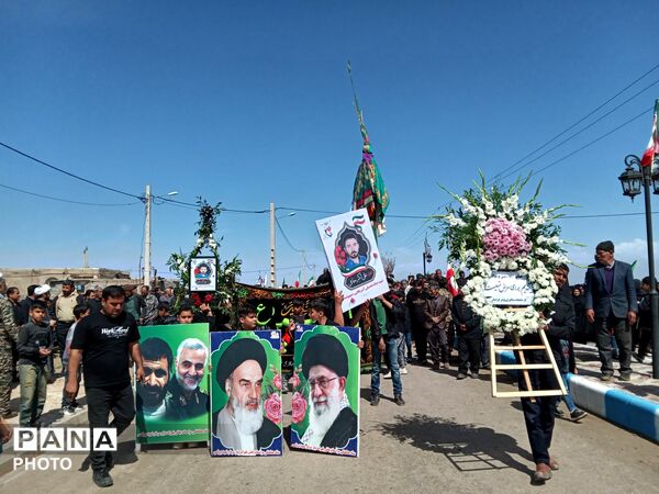 مراسم تشیع پیکر مطهر شهید علی اکبر خوافی در میان‌جلگه روستای سالاری 