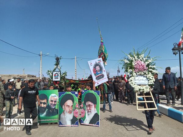 مراسم تشیع پیکر مطهر شهید علی اکبر خوافی در میان‌جلگه روستای سالاری 