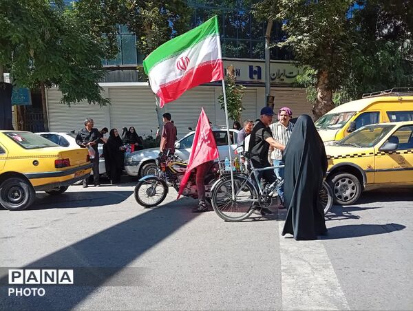 وداع حماسی با امام شهید در سایه‌سار حریم رضوی