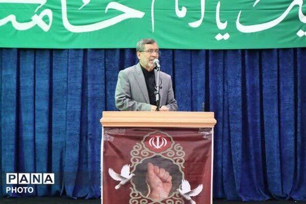 گرامیداشت اربعین رهبر شهید انقلاب و شهدای جنگ رمضان در نماز جمعه باقرشهر و کهریزک 