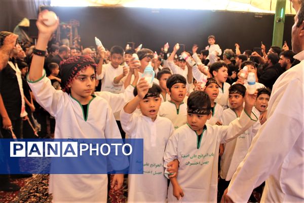 جلوه‌های باشکوه عزاداری روز عاشورا در قم