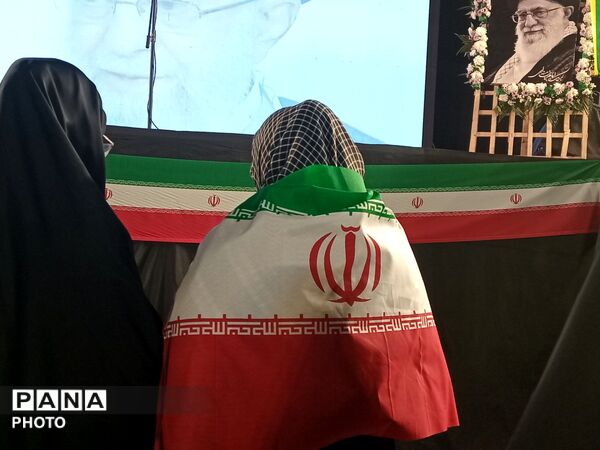 مردم  میدان مقاومت را خالی نکردند
