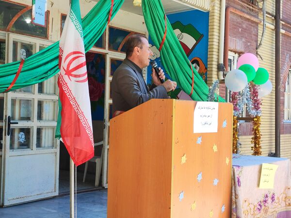 جشن شکوفه‌های سال تحصیلی جدید در شهرستان سملقان