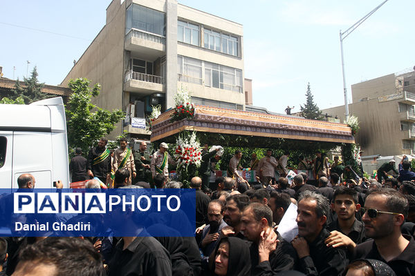 مراسم تشییع پیکر شهدای خدمت در تهران