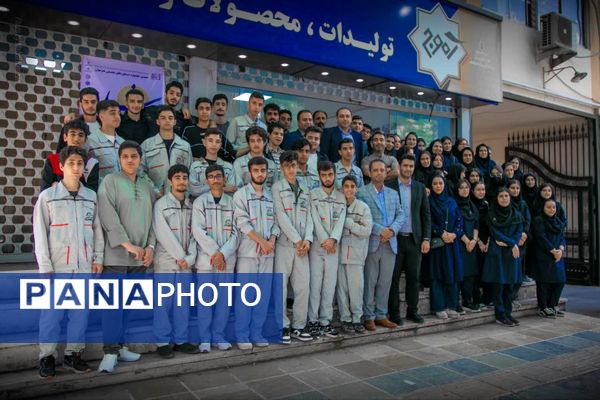 نمایشگاه آثار هنرهای تجسمی در ساری