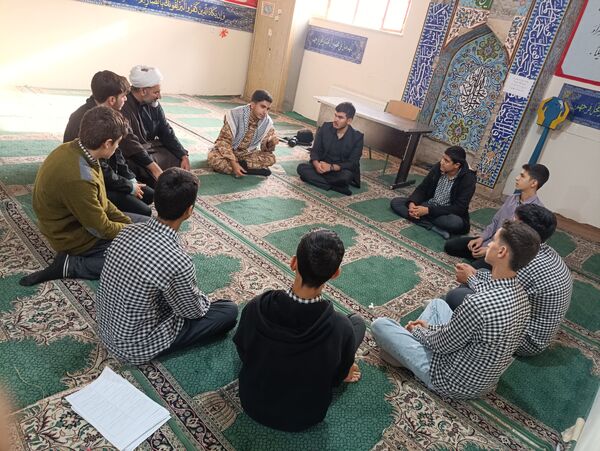 جلسه شورای محوری بسیج دانش‌آموزی در مدرسه علوی 2 شهرستان قدس