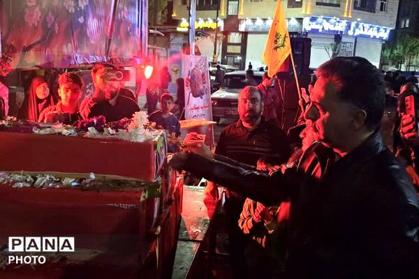 گرامیداشت چهلمین روز شهادت رهبر شهید و دانش‌آموزان میناب در باقرشهر 