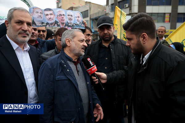 حضور وزیر آموزش و پرورش در راهپیمایی ۲۲ بهمن