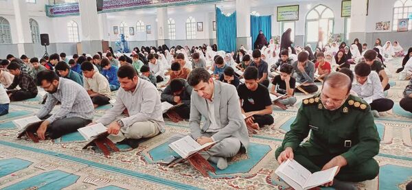 جشن بزرگ روزه‌اولی‌ها در قلعه‌گنج